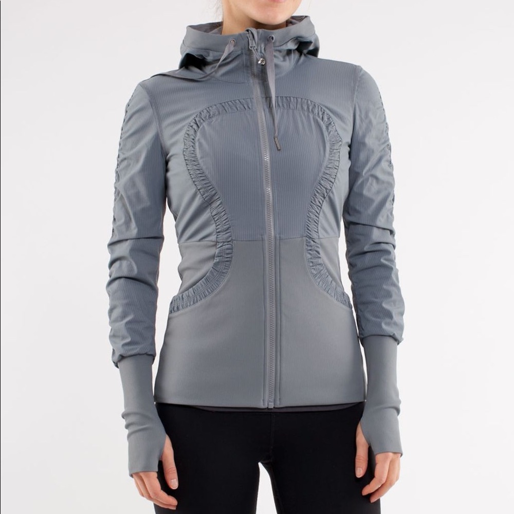 Lululemon Dance Studio II Jacket Size 6 Grey